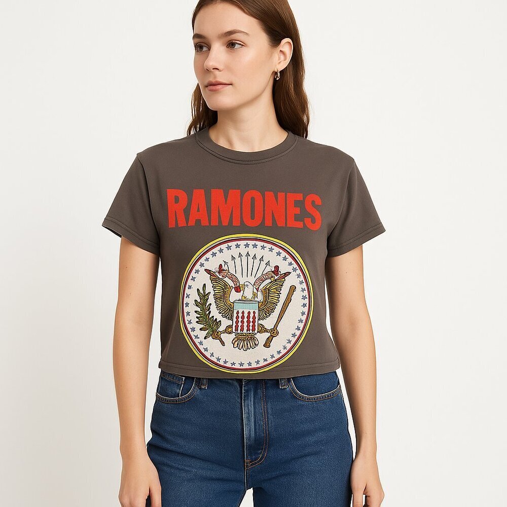 Ramones Graphic Band Tee 100% Cotton Vintage Rock T-Shirt Punk Unisex Small Grey